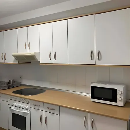 Apartament Attenery *